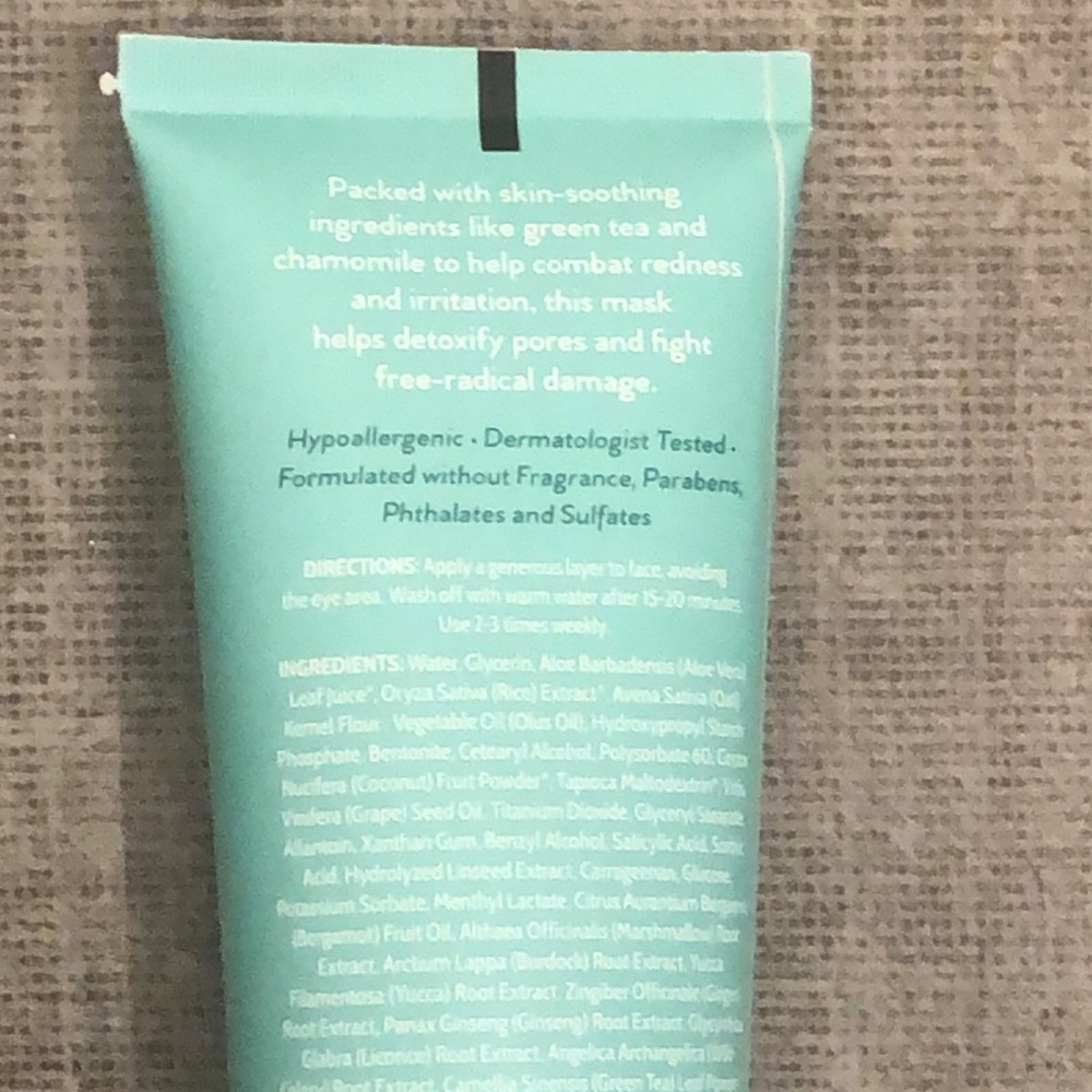 Sensitive Green Tea Mask - Picture 2 of 3